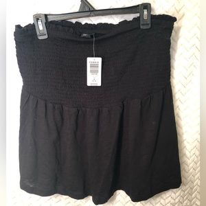 Torrid strapless shirt. Black. NWT. 14-16